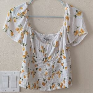 Abercrombie Smocked Flutter Sleeve Lemon Print Top
